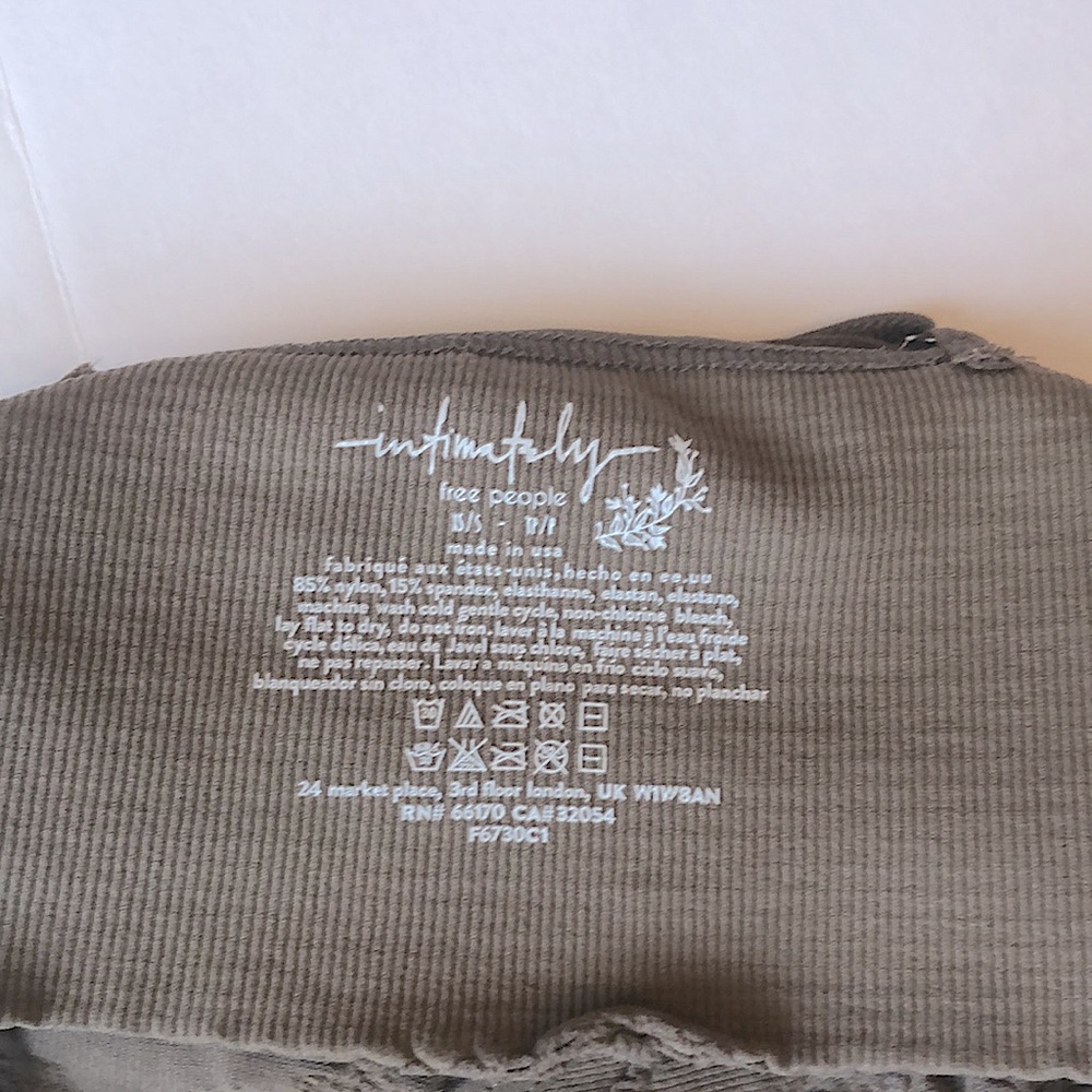 NWT Free People Seamless Bra With Embroidery In Sand Size XS/S - Picture 9 of 11